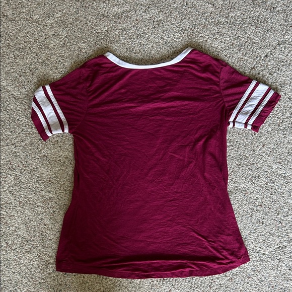 Wonder Woman Maroon V-Neck T-Shirt - Picture 3 of 3